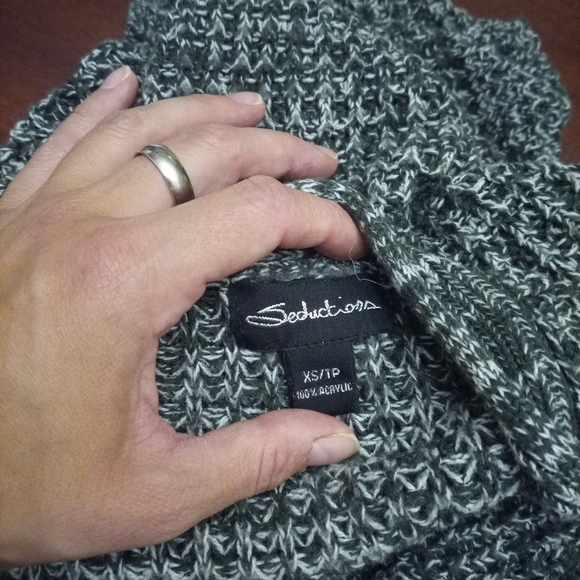 Gray Chunky Knit Open Front Cardigan - Picture 2 of 2